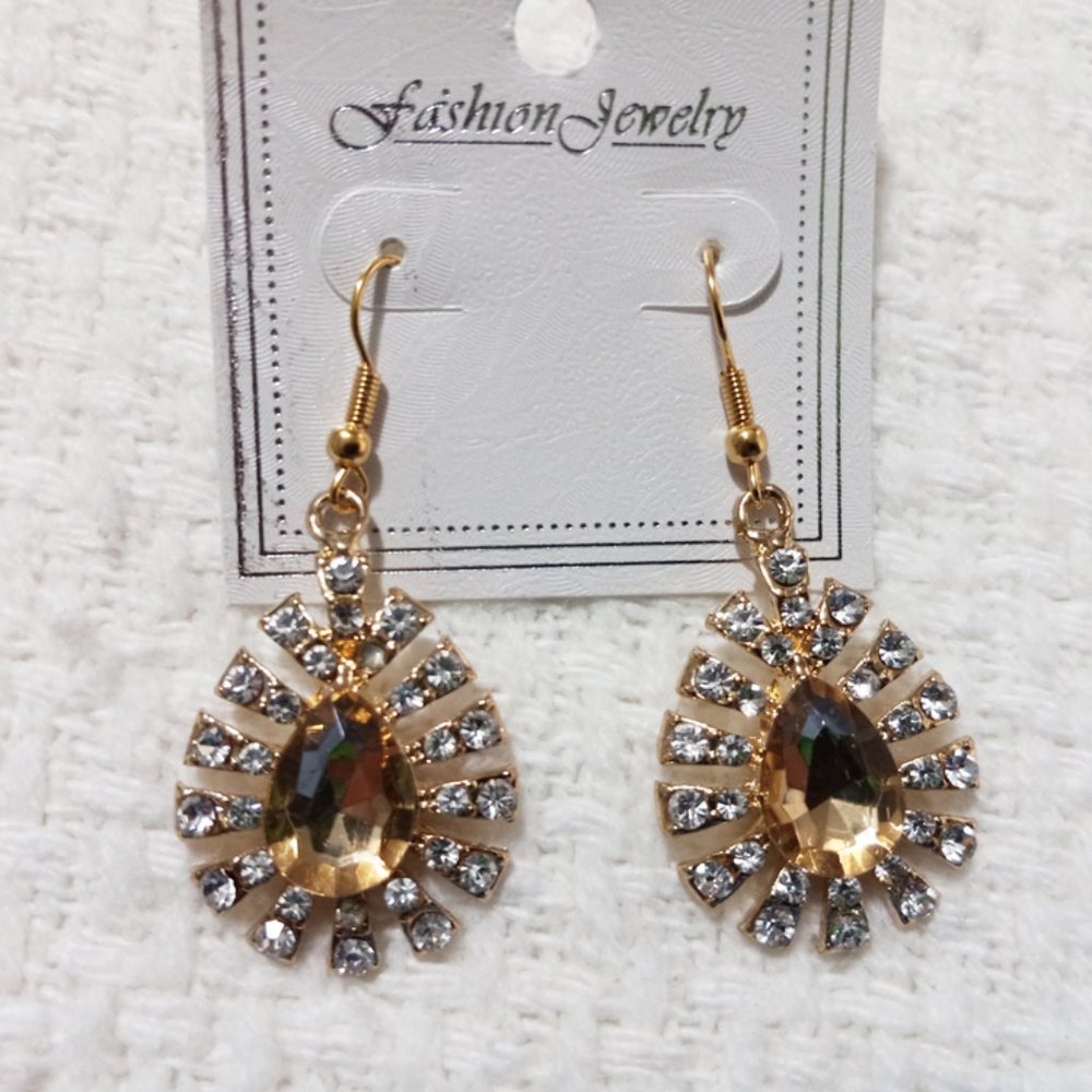 3/$18 - Gold Tone Crystal Stone Oval Earring w/ Gemstone - Mix & Match